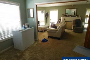 1875 20th St NE, Salem, OR 97301 - Photo 6