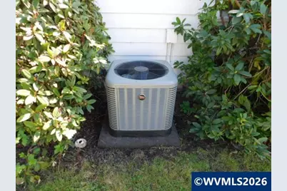 1875 20th St NE, Salem, OR 97301 - Photo 24