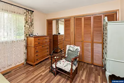6890 Canyon St SE, Salem, OR 97317 - Photo 12