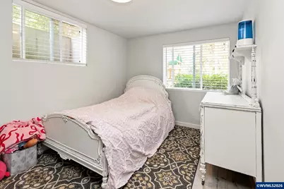 6890 Canyon St SE, Salem, OR 97317 - Photo 20