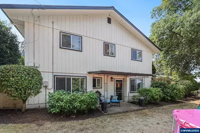 6890 Canyon St SE, Salem, OR 97317 - Photo 24