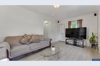 554 SW B Av, Corvallis, OR 97333 - Photo 6