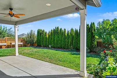 1429 S 10th St, Independence, OR 97351 - Photo 32