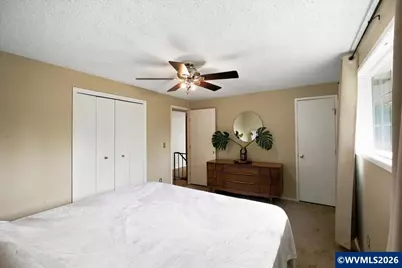 662 NW East Thornton Lake Dr, Albany, OR 97321 - Photo 20