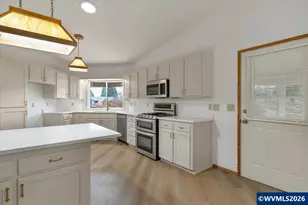 4065 Mandy Ave SE, Salem, OR 97302 - Photo 10