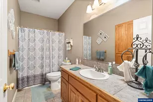 2210 Broadway St NW, Albany, OR 97321 - Photo 36