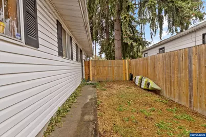 1115 Queen Av SE, Albany, OR 97322 - Photo 20
