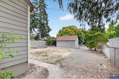 2275 Center St NE, Salem, OR 97301 - Photo 32