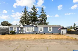 1100 SW 2nd Ave, Mill City, OR 97360 - Photo 1