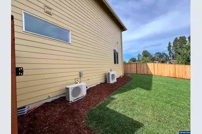196 &amp; 198 SE Lacreole Dr, Dallas, OR 97338 - Photo 4