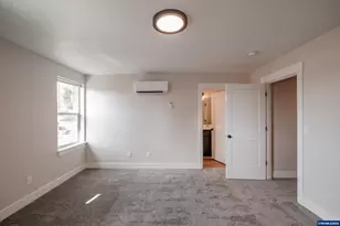 196 &amp 198 SE Lacreole Dr, Dallas, OR 97338 - Photo 32