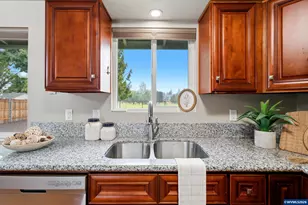 4888 13th Ave NE, Keizer, OR 97303 - Photo 10