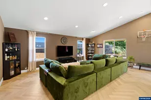 7222 Eastwood Ct SE, Turner, OR 97392 - Photo 8