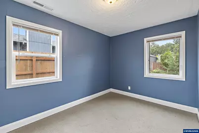9525 N Hodge Av, Portland, OR 97203 - Photo 14
