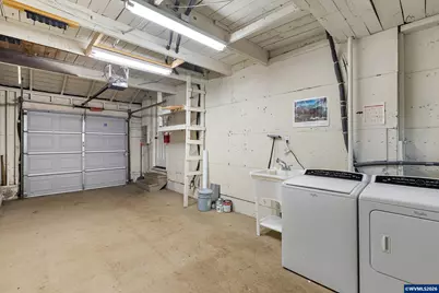 9525 N Hodge Av, Portland, OR 97203 - Photo 20