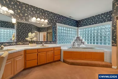 1577 Webster Dr SE, Salem, OR 97302 - Photo 40