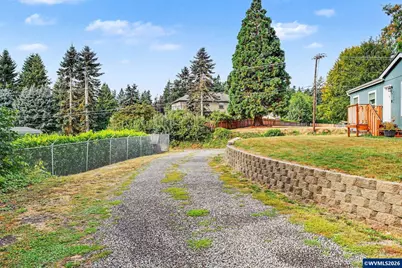 21966 Airport Rd NE, Aurora, OR 97002 - Photo 34