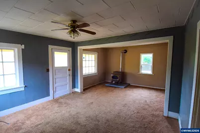 195 Fir St St, Mount Angel, OR 97362 - Photo 2