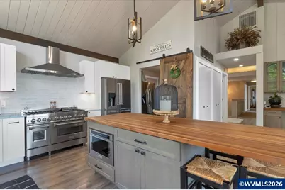 3323 Belvedere St NW, Salem, OR 97304 - Photo 18