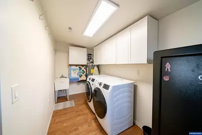 230 High St, Jefferson, OR 97352 - Photo 14