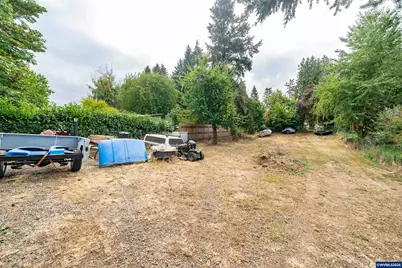 230 High St, Jefferson, OR 97352 - Photo 20