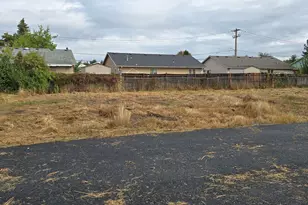 2325 Marion St SE, Albany, OR 97322 - Photo 8