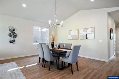 2024 NW Victory Av, Corvallis, OR 97330 - Photo 14