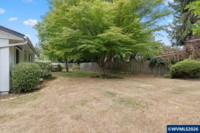 4675 Princess Ct NE, Salem, OR 97305 - Photo 42