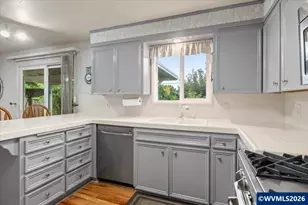 450 NW Ponderosa Ave, Corvallis, OR 97330 - Photo 12