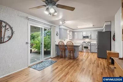 450 NW Ponderosa Av, Corvallis, OR 97330 - Photo 18