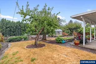 450 NW Ponderosa Ave, Corvallis, OR 97330 - Photo 40