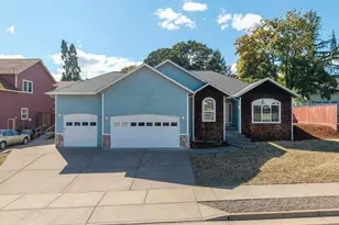 2662 NW Oak Glen St, Albany, OR 97321 - Photo 1