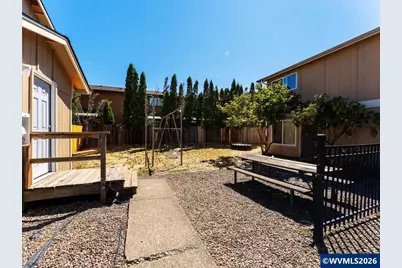 924-928 NW Sycamore Av, Corvallis, OR 97330 - Photo 34