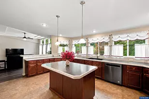 14630 Orchard Knob Rd, Dallas, OR 97338 - Photo 12