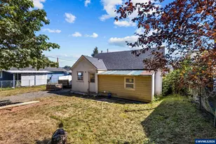 718 Washington St, Willamina, OR 97396 - Photo 22