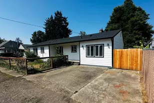 871 Bieber St NE, Salem, OR 97301 - Photo 1