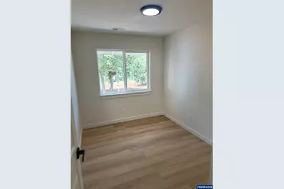 871 Bieber St NE, Salem, OR 97301 - Photo 16