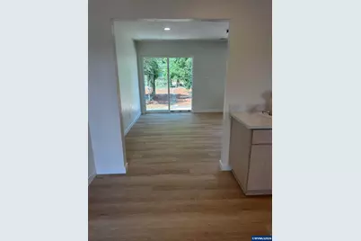 871 Bieber St NE, Salem, OR 97301 - Photo 12