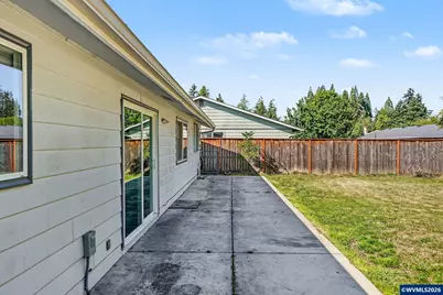1923 Winchester St NW, Salem, OR 97304 - Photo 32