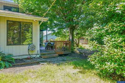 692 Fanny Ct NE, Salem, OR 97301 - Photo 40