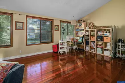 692 Fanny Ct NE, Salem, OR 97301 - Photo 18