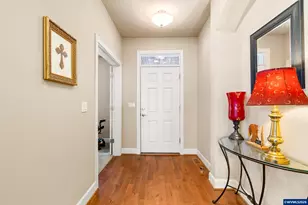 641 Troon Ave, Woodburn, OR 97071 - Photo 6