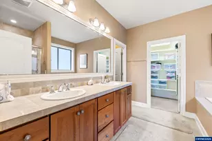 641 Troon Ave, Woodburn, OR 97071 - Photo 20