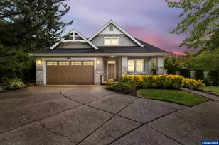 641 Troon Ave, Woodburn, OR 97071 - Photo 2