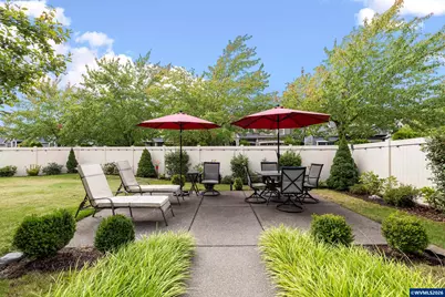 641 Troon Av, Woodburn, OR 97071 - Photo 40