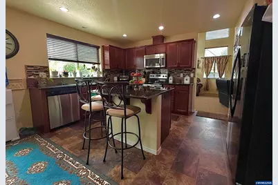 3268 Reed Ave Av, Woodburn, OR 97071 - Photo 8