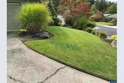 3588 Dogwood Dr S, Salem, OR 97302 - Photo 4