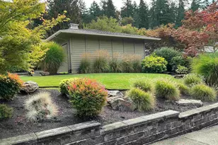 3588 Dogwood Dr S, Salem, OR 97302 - Photo 2