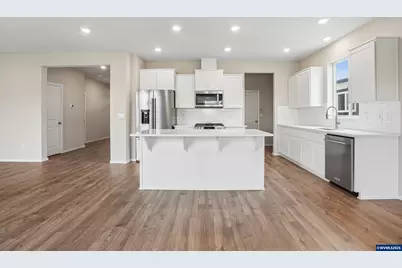 4889 Navigation Av NE, Salem, OR 97305 - Photo 10