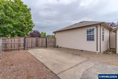 645 N 12th Av, Stayton, OR 97383 - Photo 42